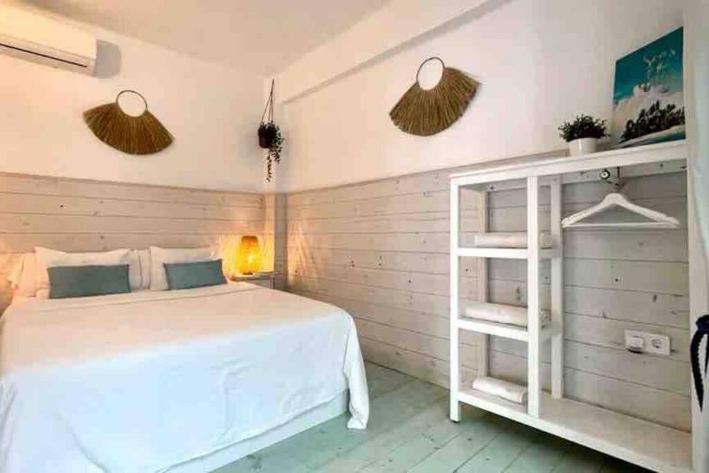 New Cozy Beach Apartment, Wifi Valencia Bagian luar foto